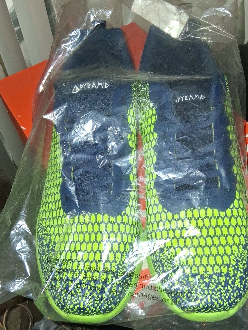 Pyramid Men’s Athletic Shoes in Neon Green and Navy
